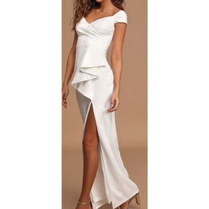Lulu’s Mi Amor Ivory Off-the-Shoulder Maxi Bridal Party Dress